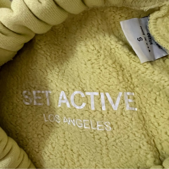 New! SET ACTIVE Sweat Set in Highlighter. Size Small. - Picture 5 of 9
